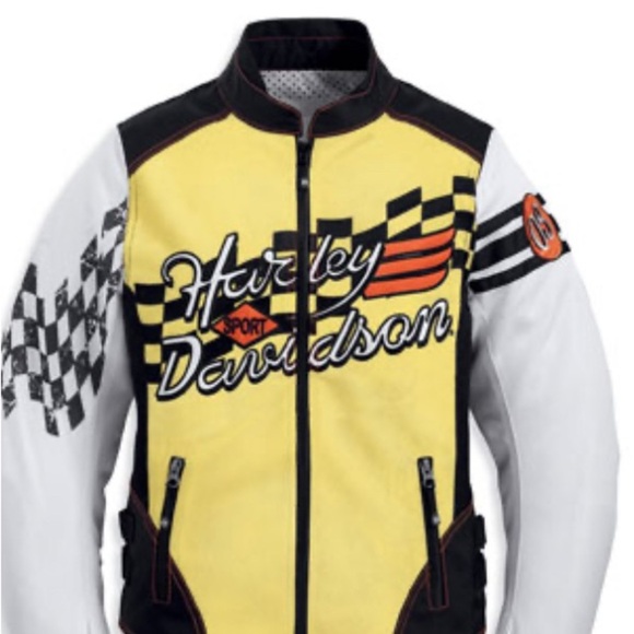 Polyester Jacket with Multilingual Label - Picture 2 of 16